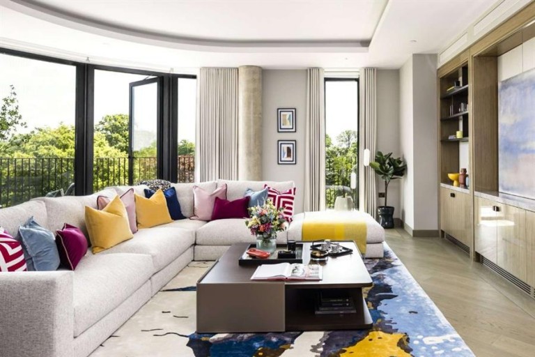 Bayswater Road, London, W2