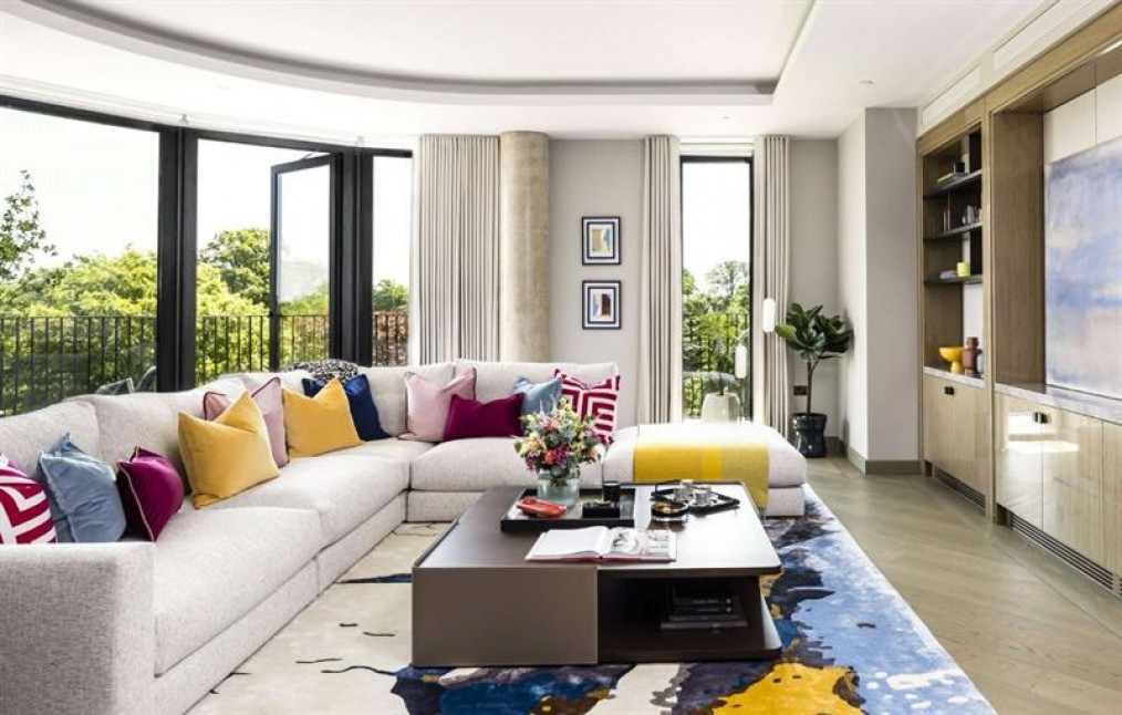 Bayswater Road, London, W2