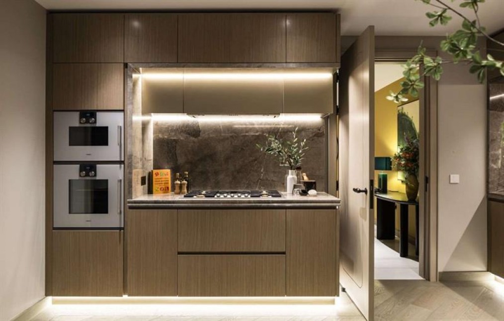 Bayswater Road, London, W2