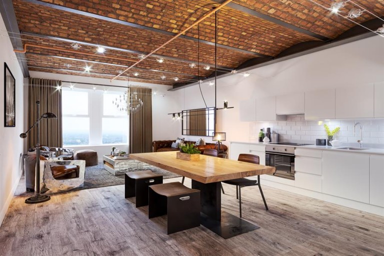 Victoria Mill, Manchester, M40