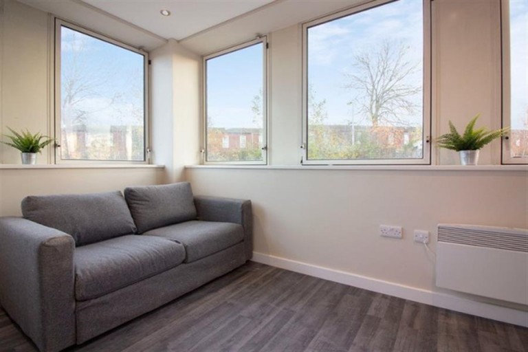 East Lane, Runcorn, WA7