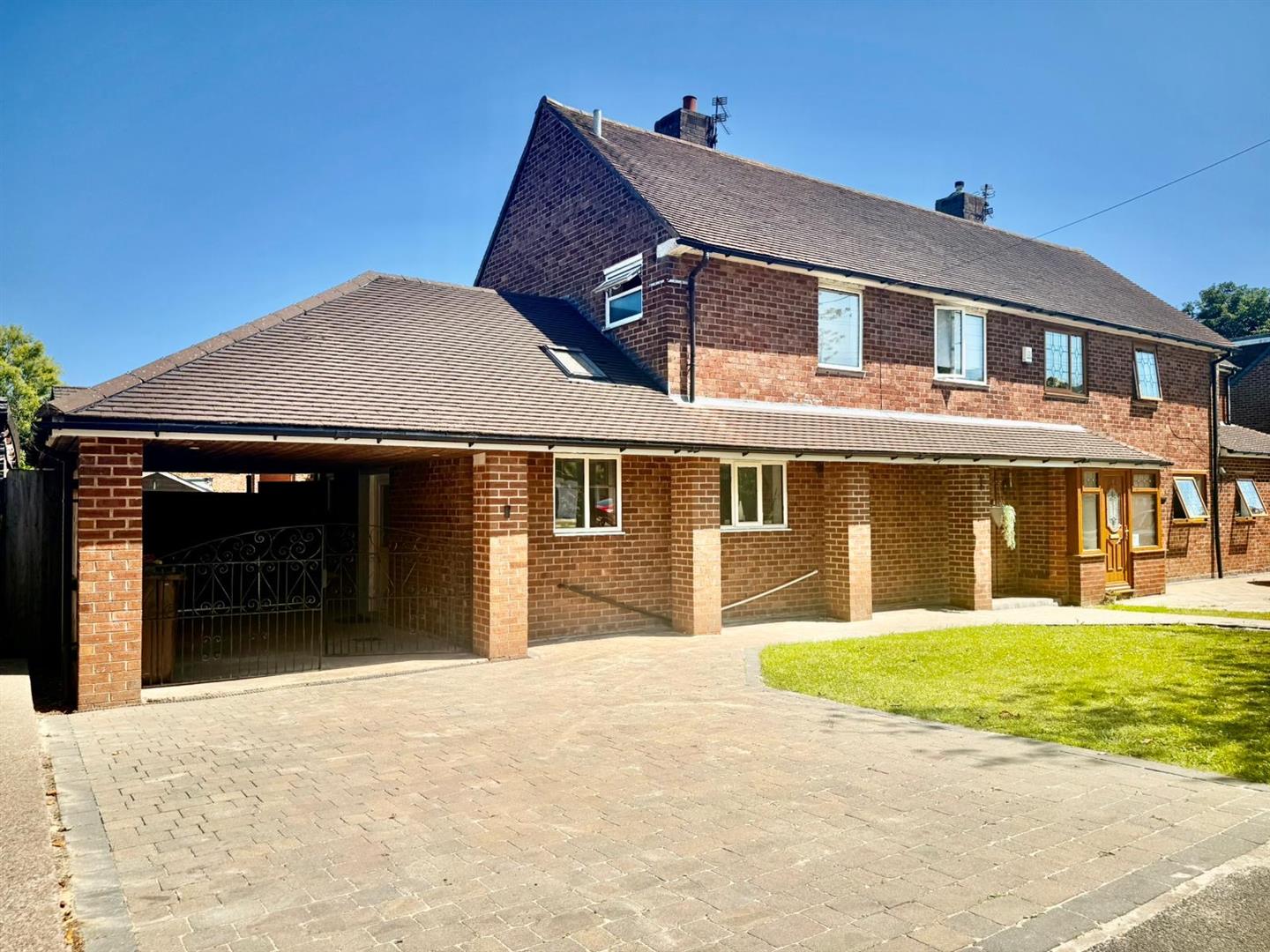 Aldfield Avenue, Lea, Preston