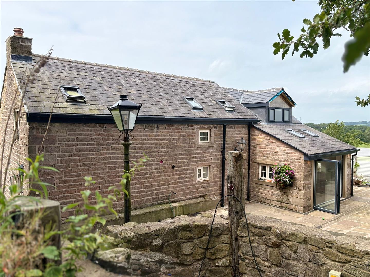 Blackburn Road, Withnell, Chorley