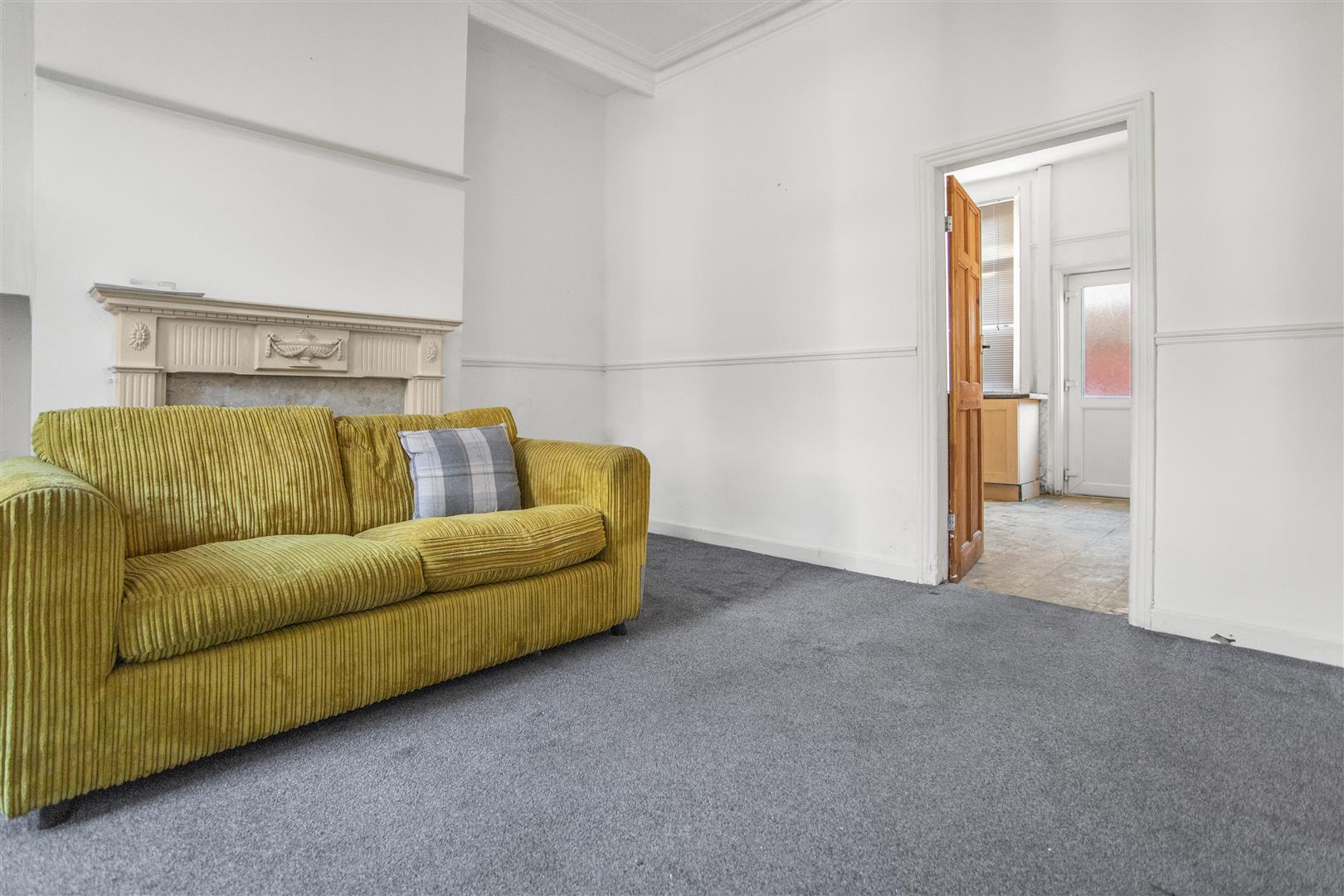 Carnarvon Road, Preston