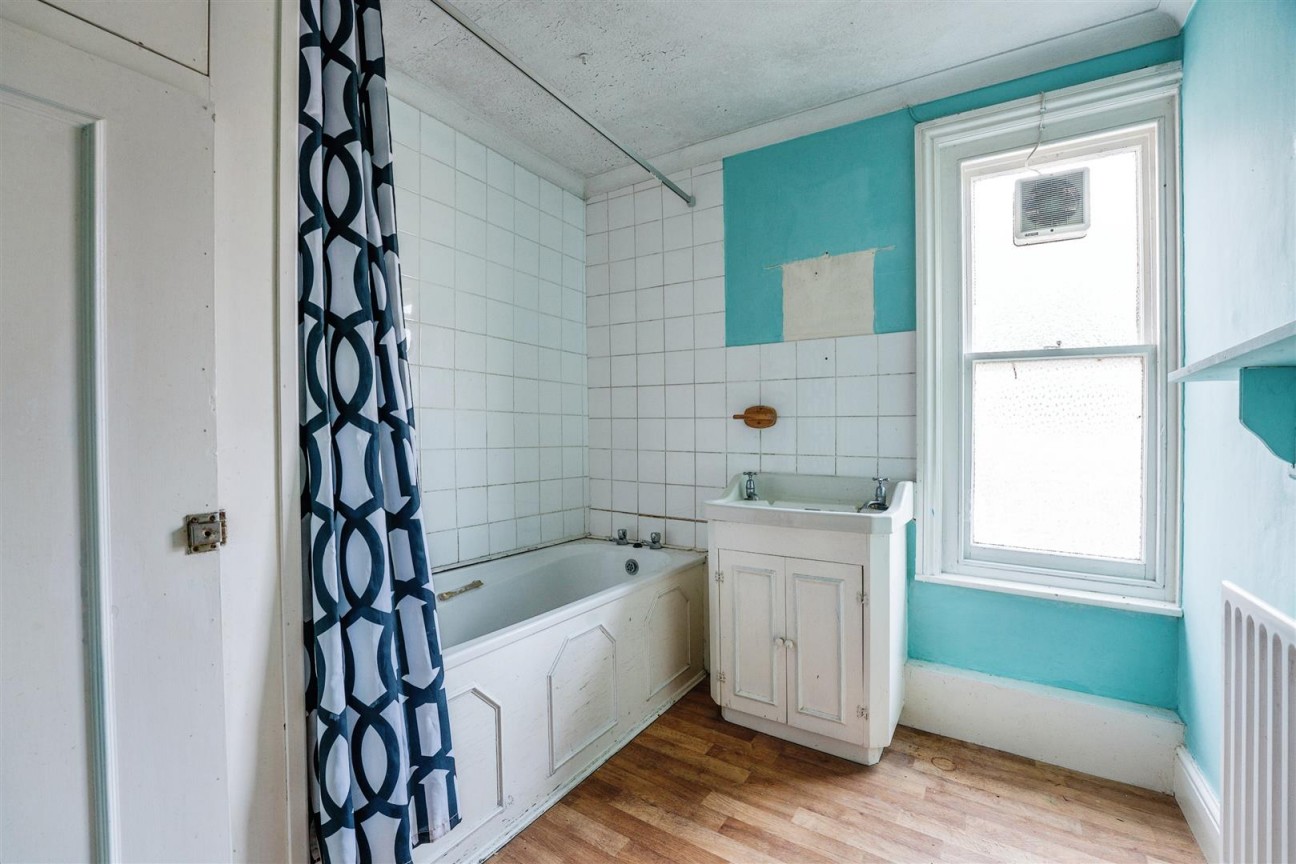 Middleton Street, Llandrindod Wells