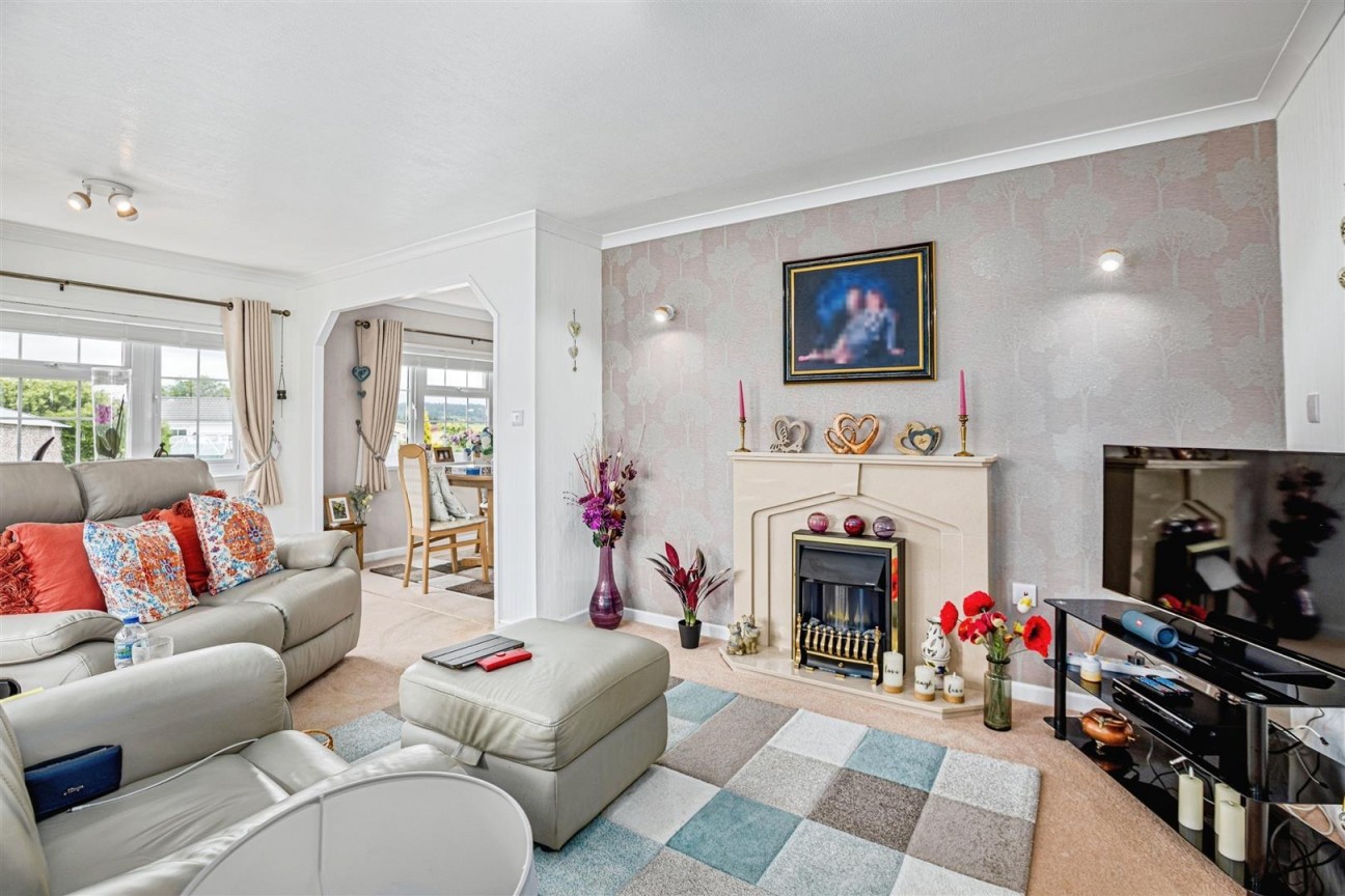 The Dell, Caerwnon Park