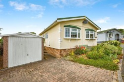 The Dell, Caerwnon Park