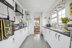 The Dell, Caerwnon Park