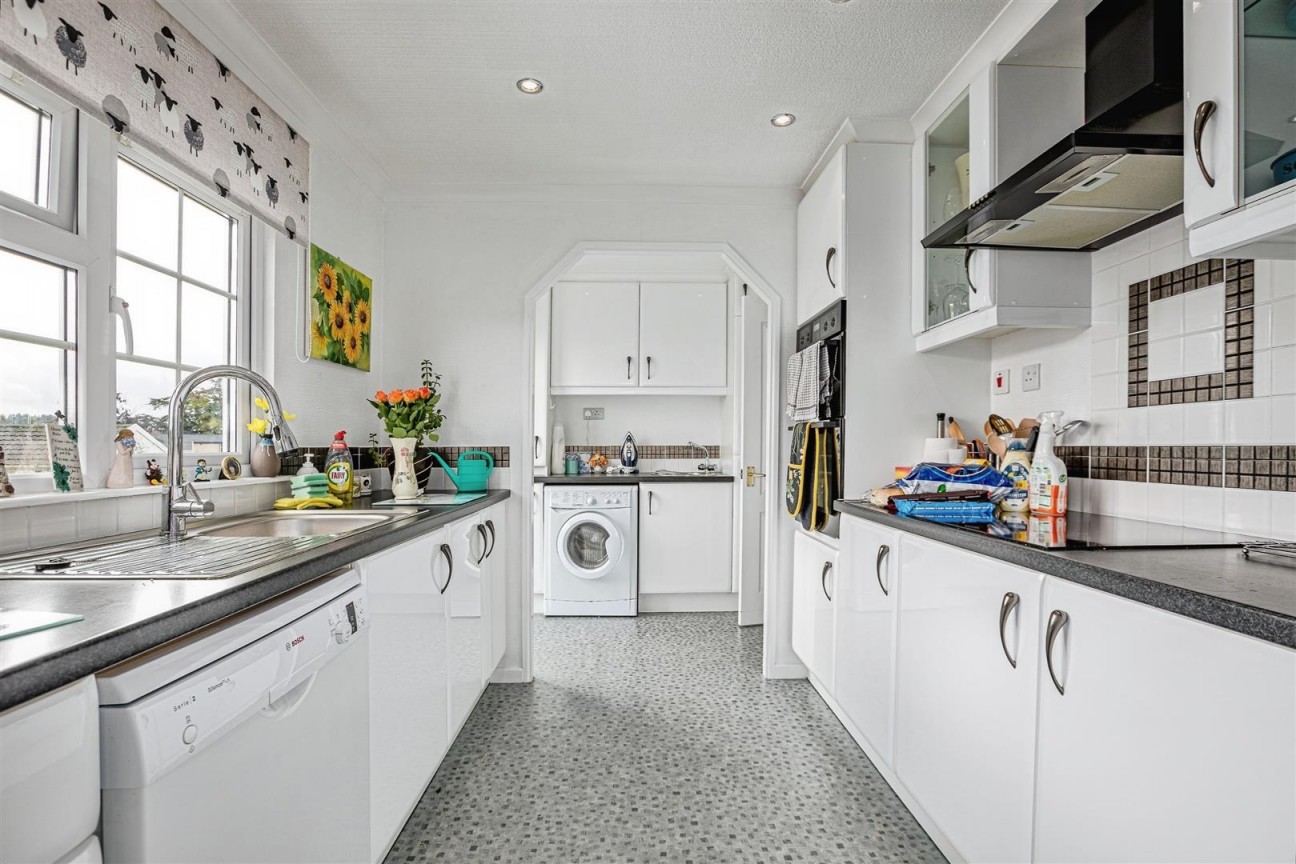 The Dell, Caerwnon Park