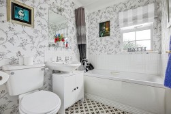 The Dell, Caerwnon Park