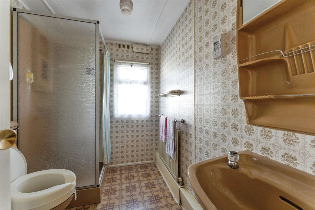 Howey, Llandrindod Wells