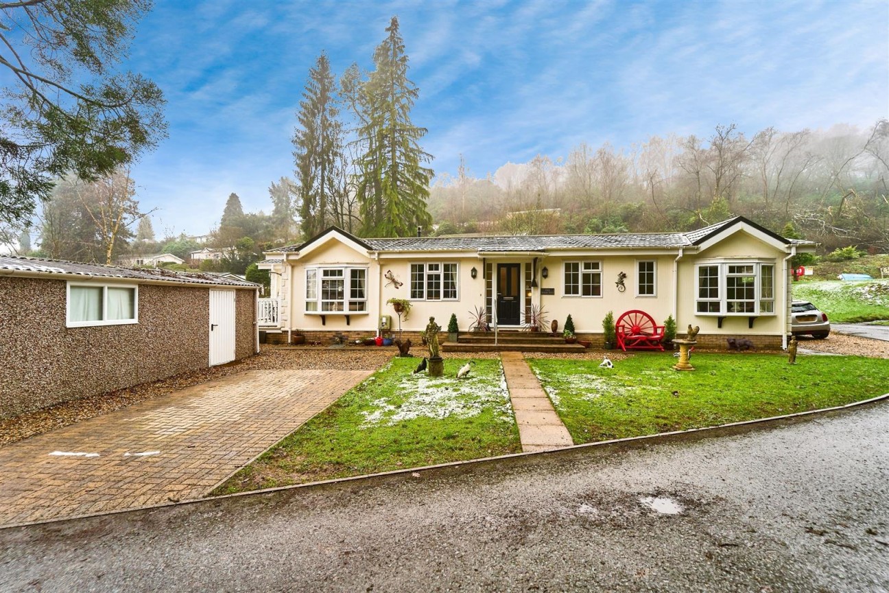 Norton Manor Park, Norton, Presteigne