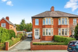 Homefield, Tremont Road, Llandrindod Wells, LD1 5BH