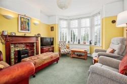 Homefield, Tremont Road, Llandrindod Wells, LD1 5BH