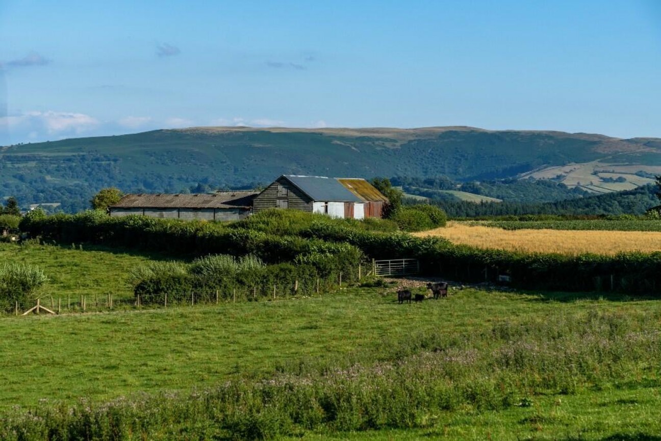 7 Oak Way, Caerwnon Park, Builth Wells, LD2 3SN