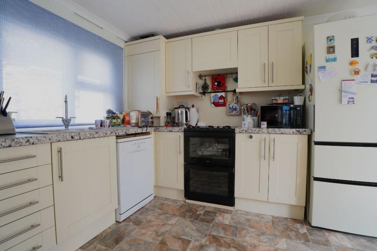 7 Oak Way, Caerwnon Park, Builth Wells, LD2 3SN