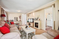 Howey, Llandrindod Wells