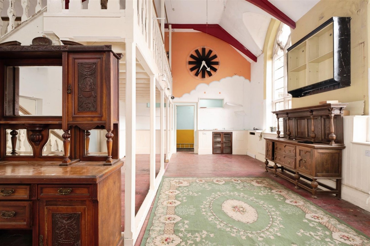 Crabtree Walk, Knighton