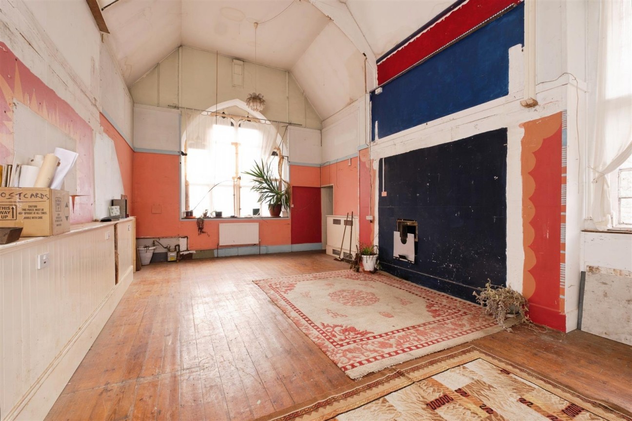 Crabtree Walk, Knighton