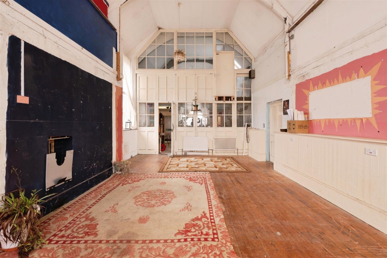 Crabtree Walk, Knighton