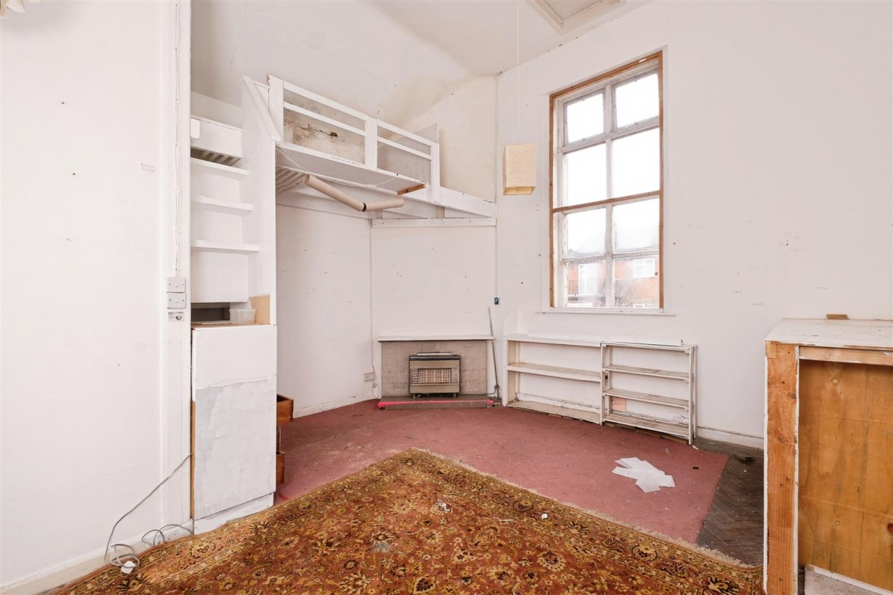 Crabtree Walk, Knighton