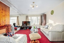 Howey, Llandrindod Wells