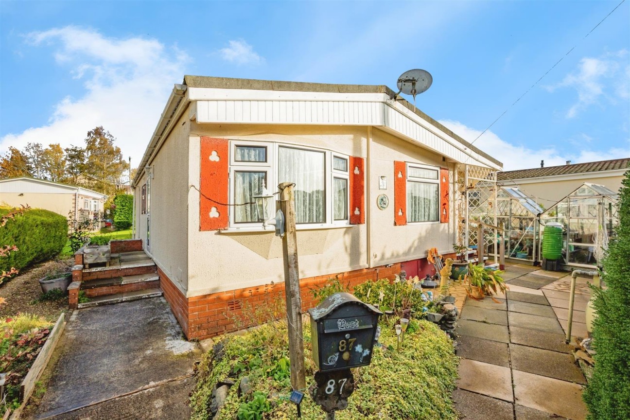 Howey, Llandrindod Wells