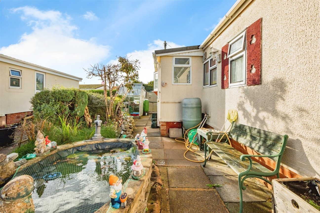 Howey, Llandrindod Wells