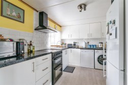 Howey, Llandrindod Wells