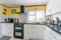 Howey, Llandrindod Wells