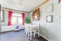 Howey, Llandrindod Wells