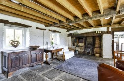 Howey, Llandrindod Wells, LD1 5RF