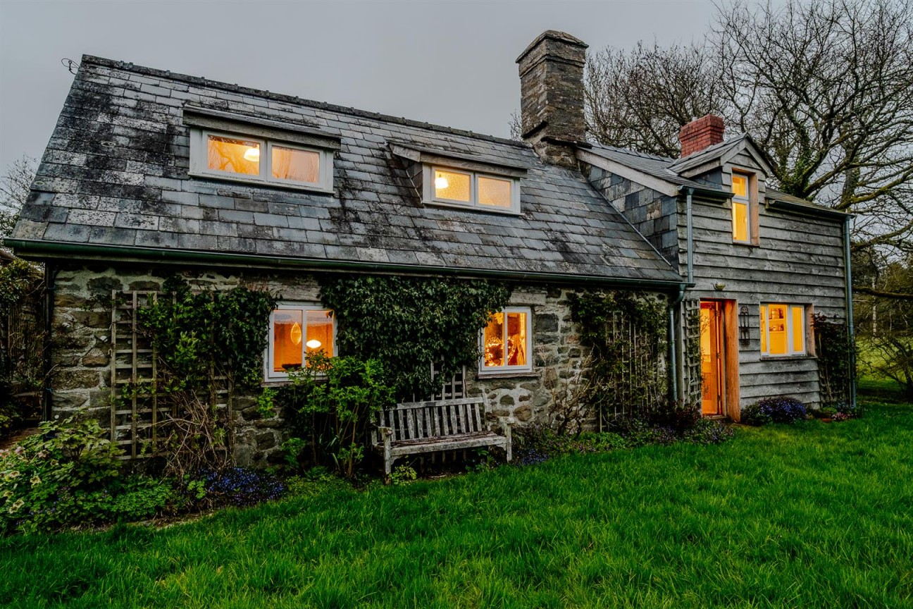 Howey, Llandrindod Wells, LD1 5RF