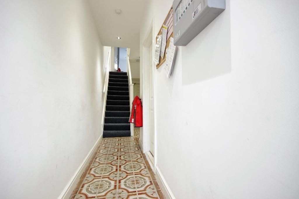 Image for Room 4, Hessle Road