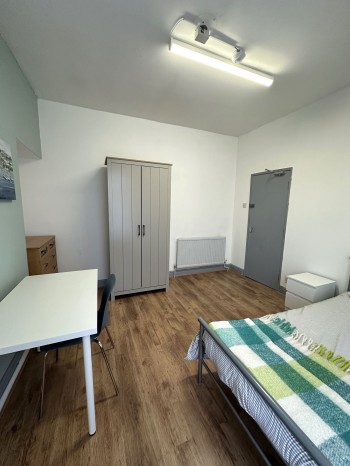 Room 4