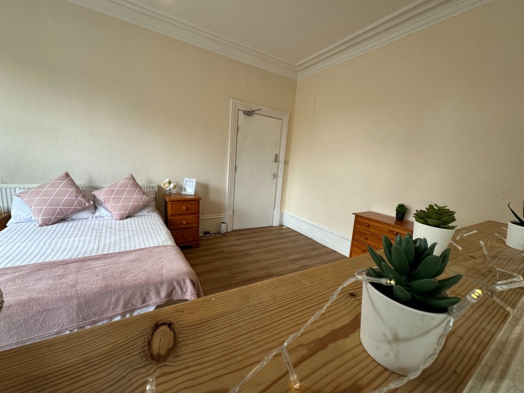 Image for Room 1