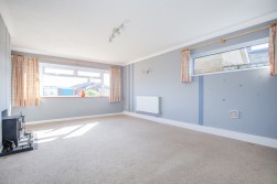 St Leonards Close, Wymondham