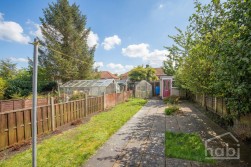 Bixley Close, Norwich, NR5