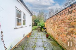 Park Hill Road, Harborne, Birmingham, B17