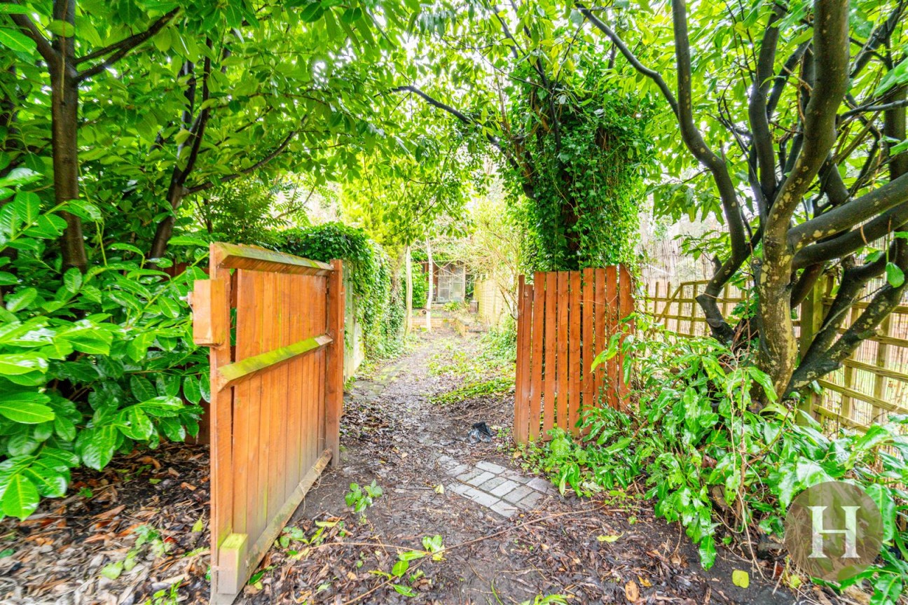 Park Hill Road, Harborne, Birmingham, B17
