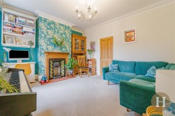 Station Road, Harborne, Birmingham, B17