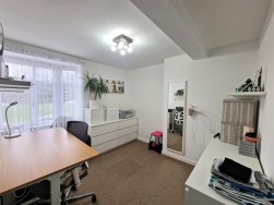 Northfield Road, Harborne, Birmingham, B17