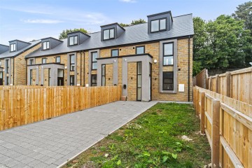 Transvaal Terrace, Batley