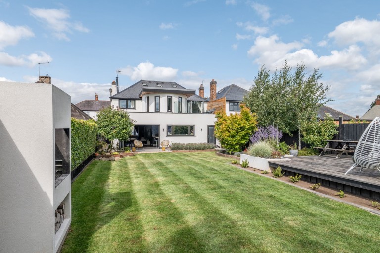 Holmfield Avenue East, Leicester, LE3