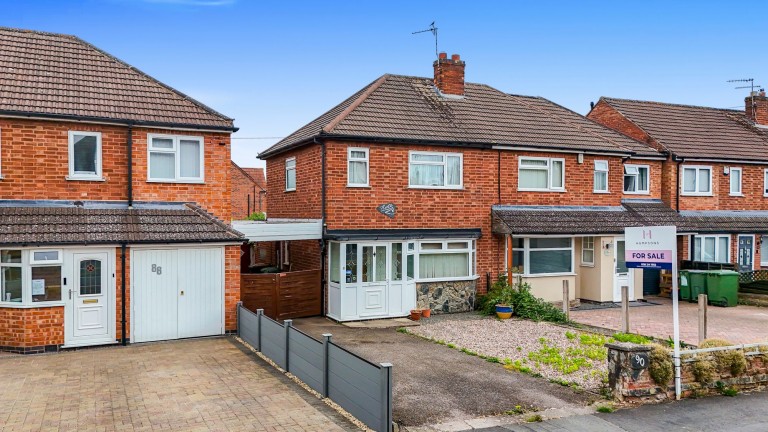 Kings Drive, Leicester Forest East, LE3