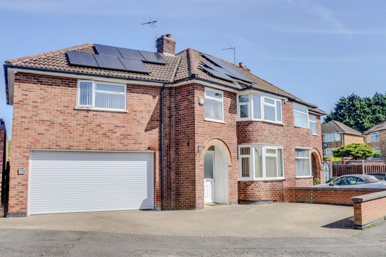 Crowhurst Drive, Leicester, LE3