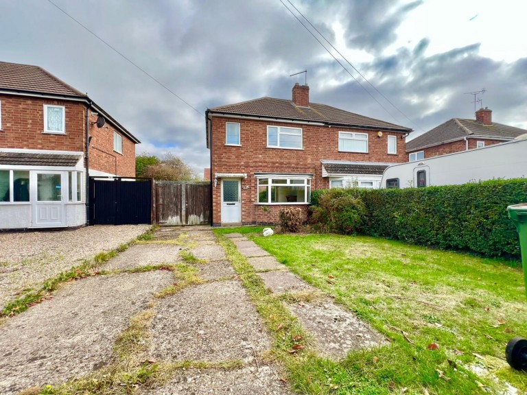 Kings Drive, Leicester Forest East, LE3