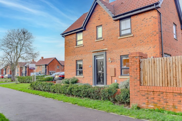 Laggan Close, Lubbesthorpe, LE19