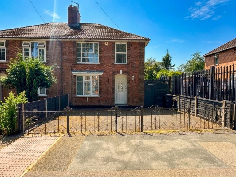 Hallam Crescent East, Leicester, LE3