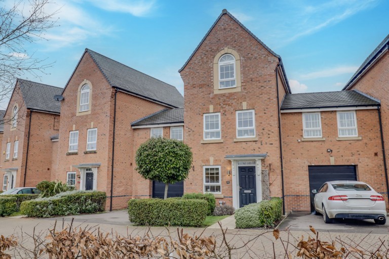 Almond Road, Lubbesthorpe, LE19